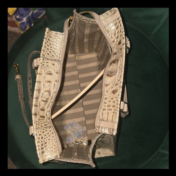 NWT Brahmin Priscilla Satchel Suri Journal Set NWT - Picture 4 of 8